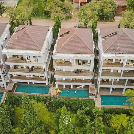 Tulip Hill View Villa 5 Bedrooms With A Private Swimming Pool Bandung Dış mekan fotoğraf