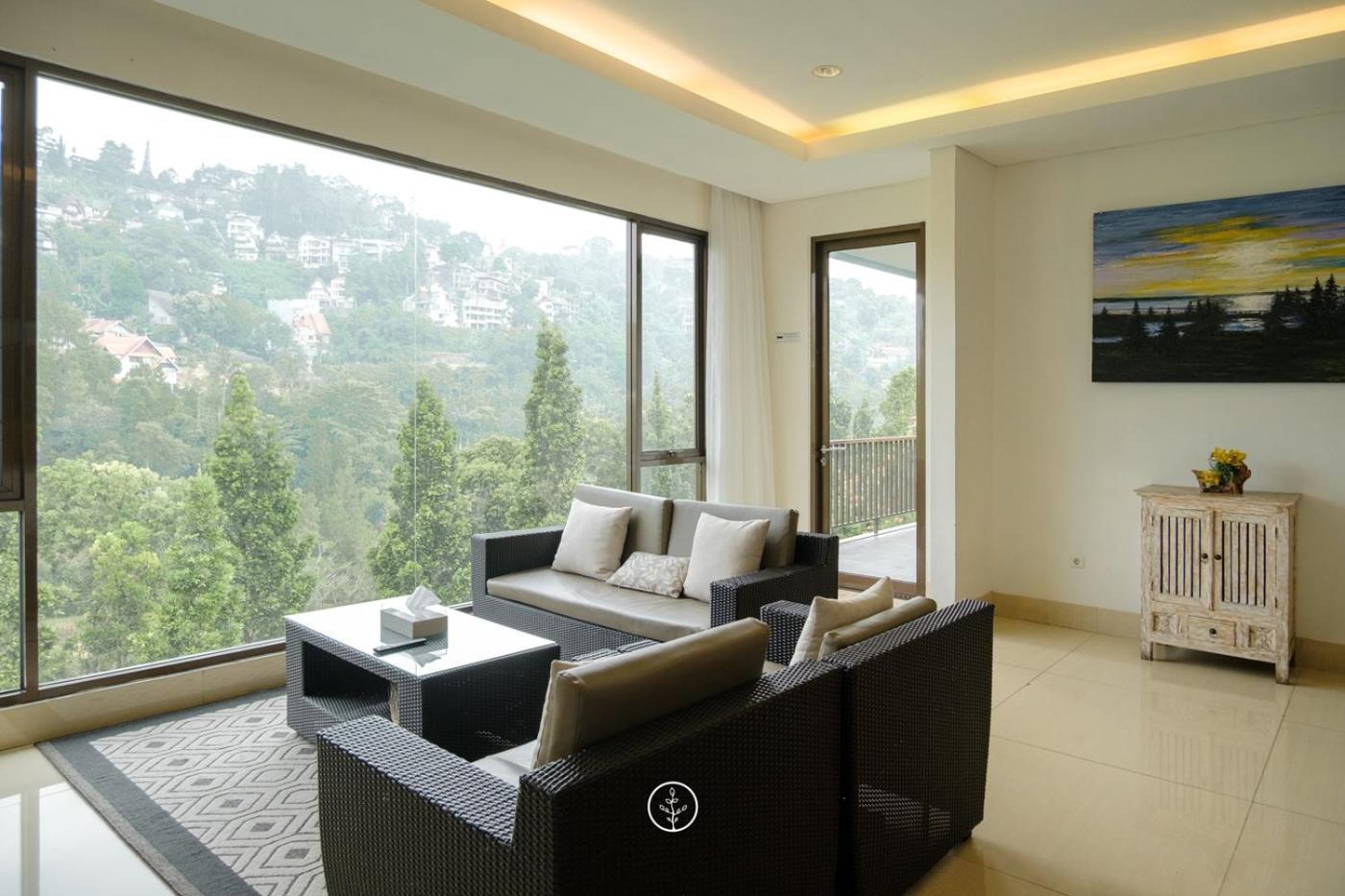 Tulip Hill View Villa 5 Bedrooms With A Private Swimming Pool Bandung Dış mekan fotoğraf