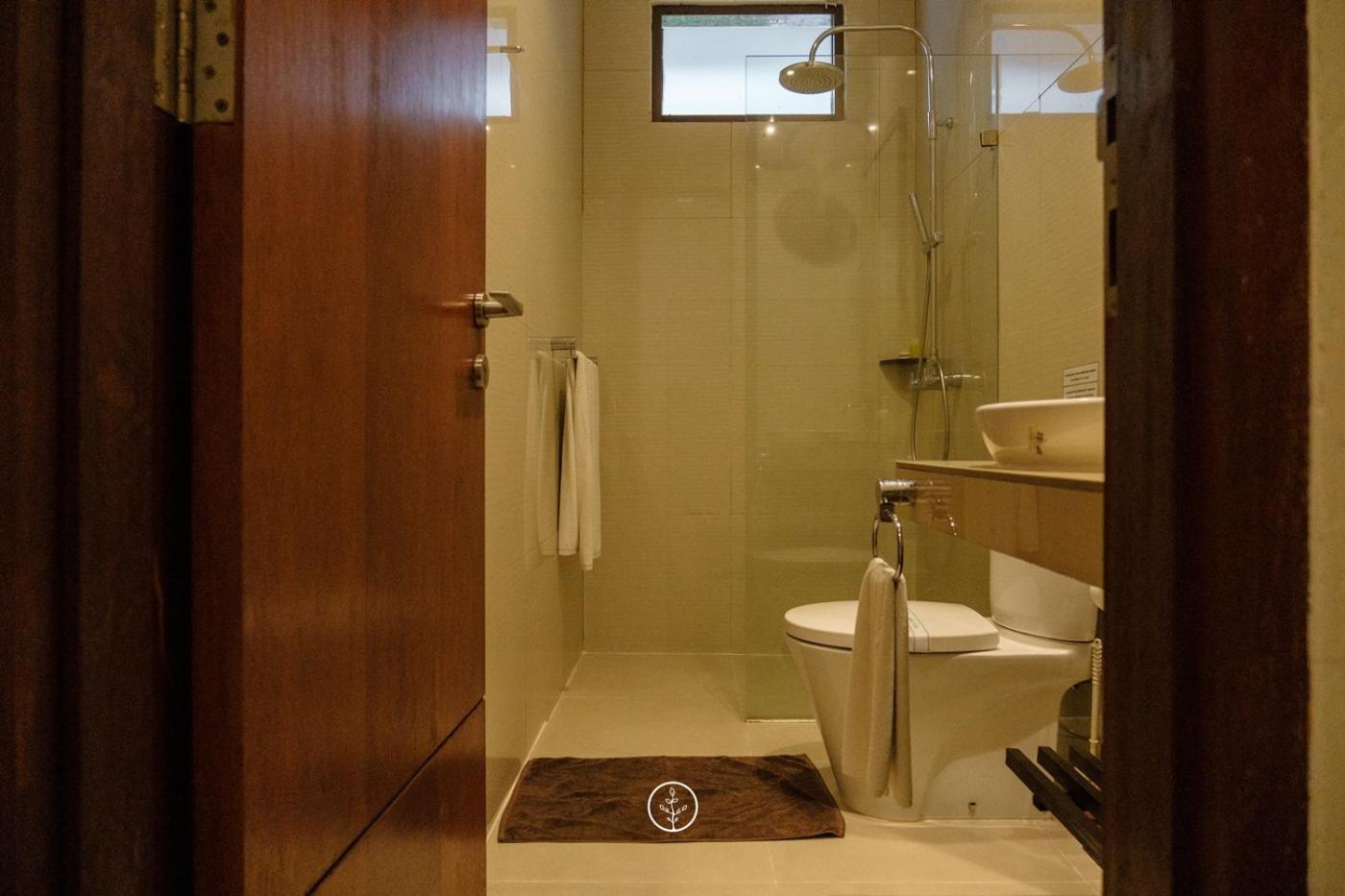 Tulip Hill View Villa 5 Bedrooms With A Private Swimming Pool Bandung Dış mekan fotoğraf