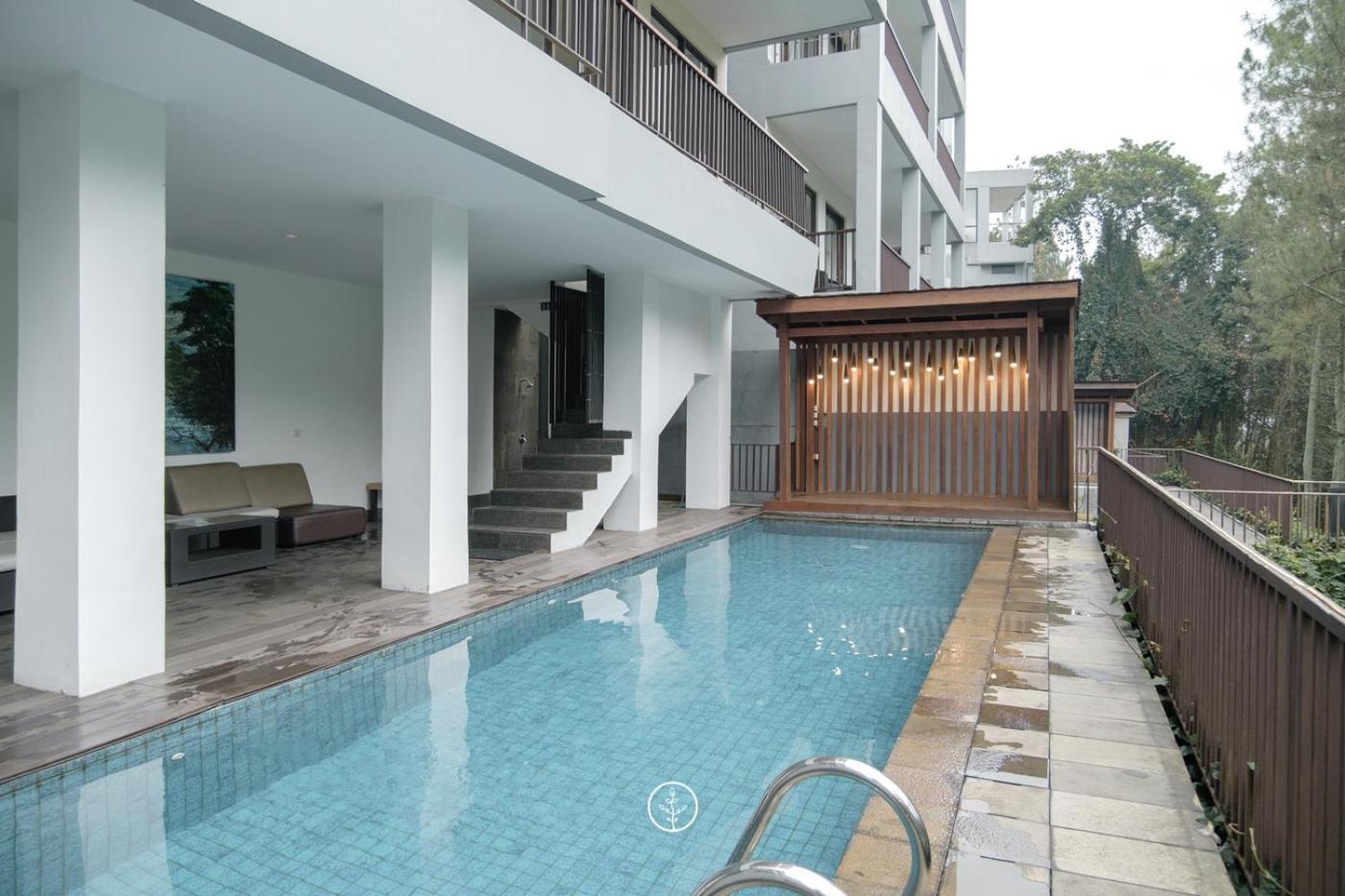 Tulip Hill View Villa 5 Bedrooms With A Private Swimming Pool Bandung Dış mekan fotoğraf