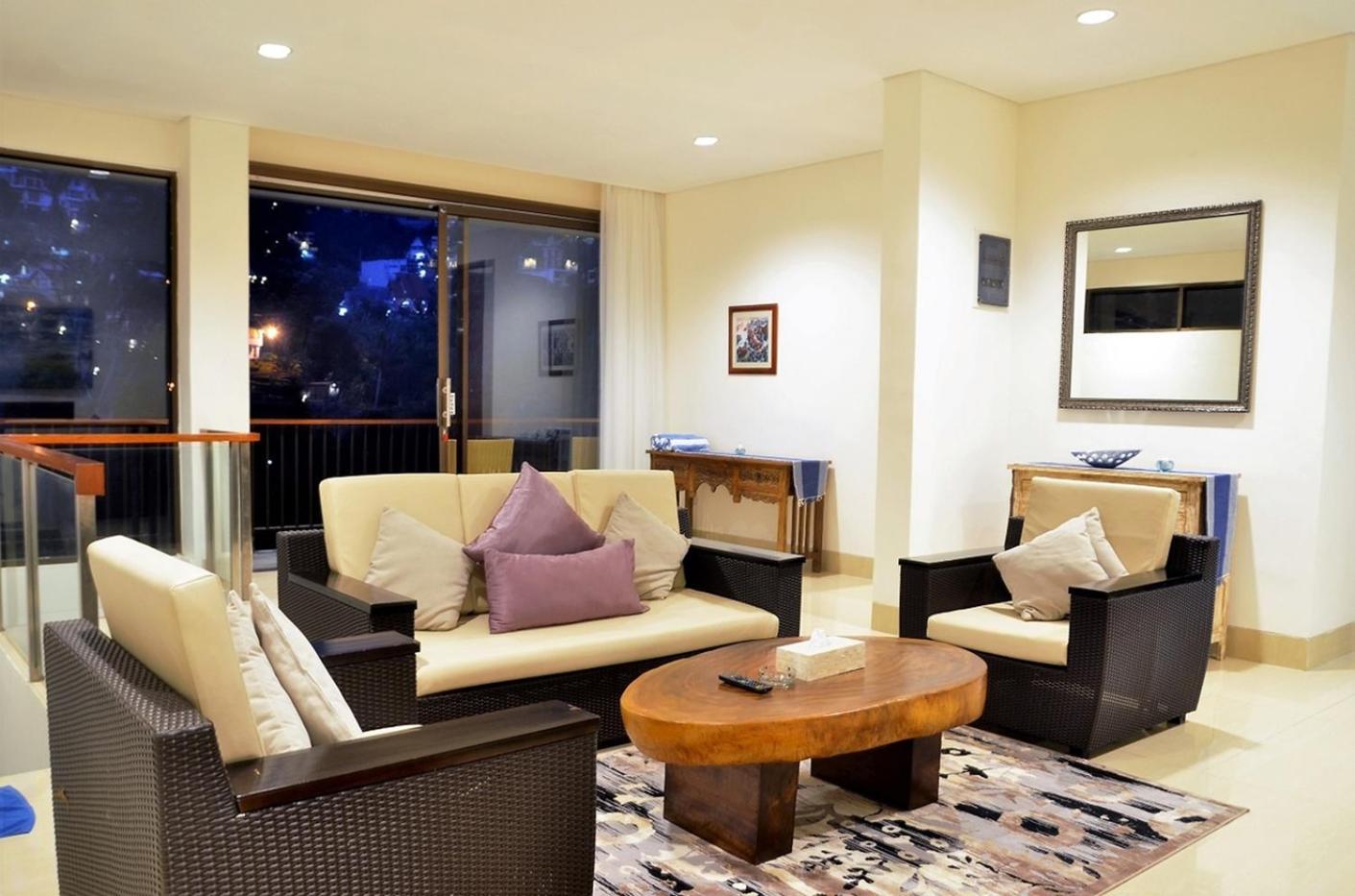 Tulip Hill View Villa 5 Bedrooms With A Private Swimming Pool Bandung Dış mekan fotoğraf